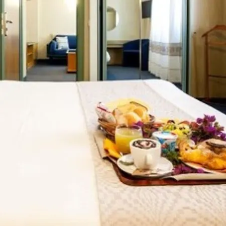 Western Italia 3* Quartu SantʼElena