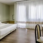 מלון Western Italia 3*