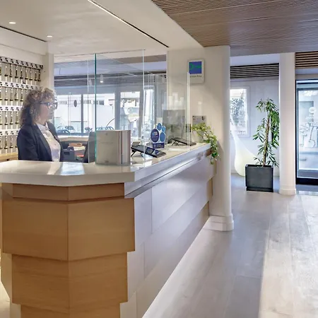 Western Italia Hotel 3*