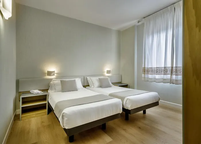 Western Italia Hotel 3*