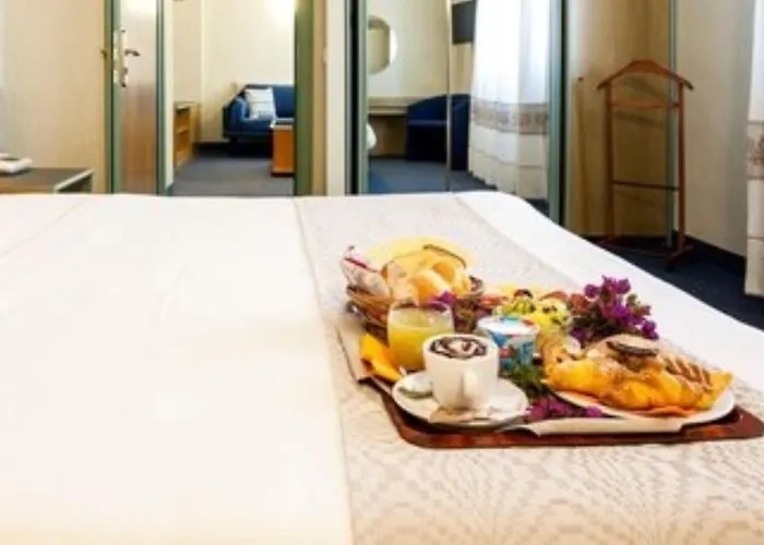 Western Italia 3* Quartu SantʼElena